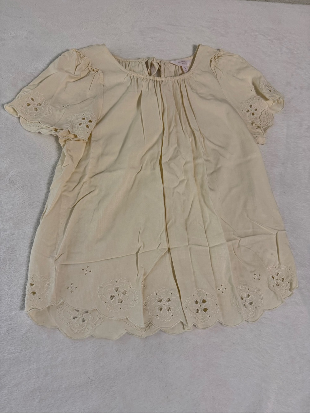 LC Lauren Conrad Cream Eyelet Peasant Top Boho Blouse